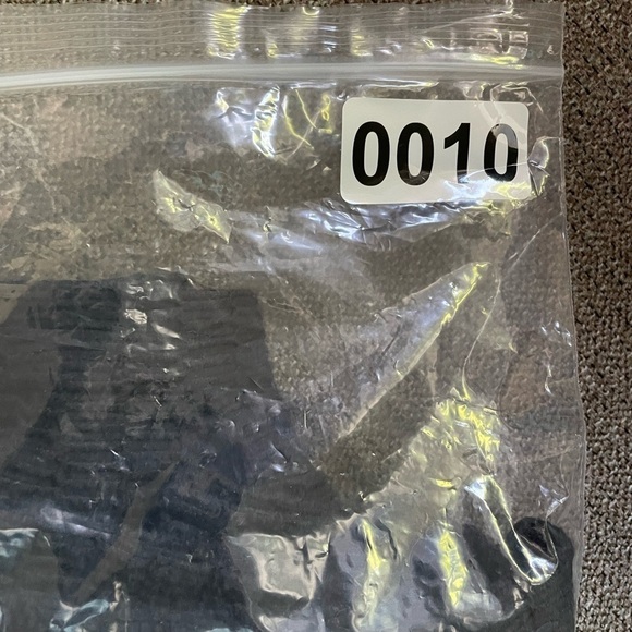 Armani Exchange Women’s Textured Pleated A-Line Skirt 2 Black - Picture 11 of 12